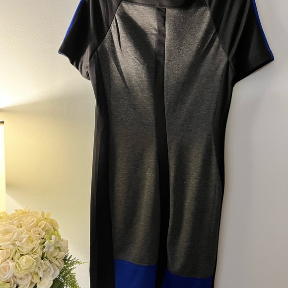 Knit dress - Picture 2 of 3